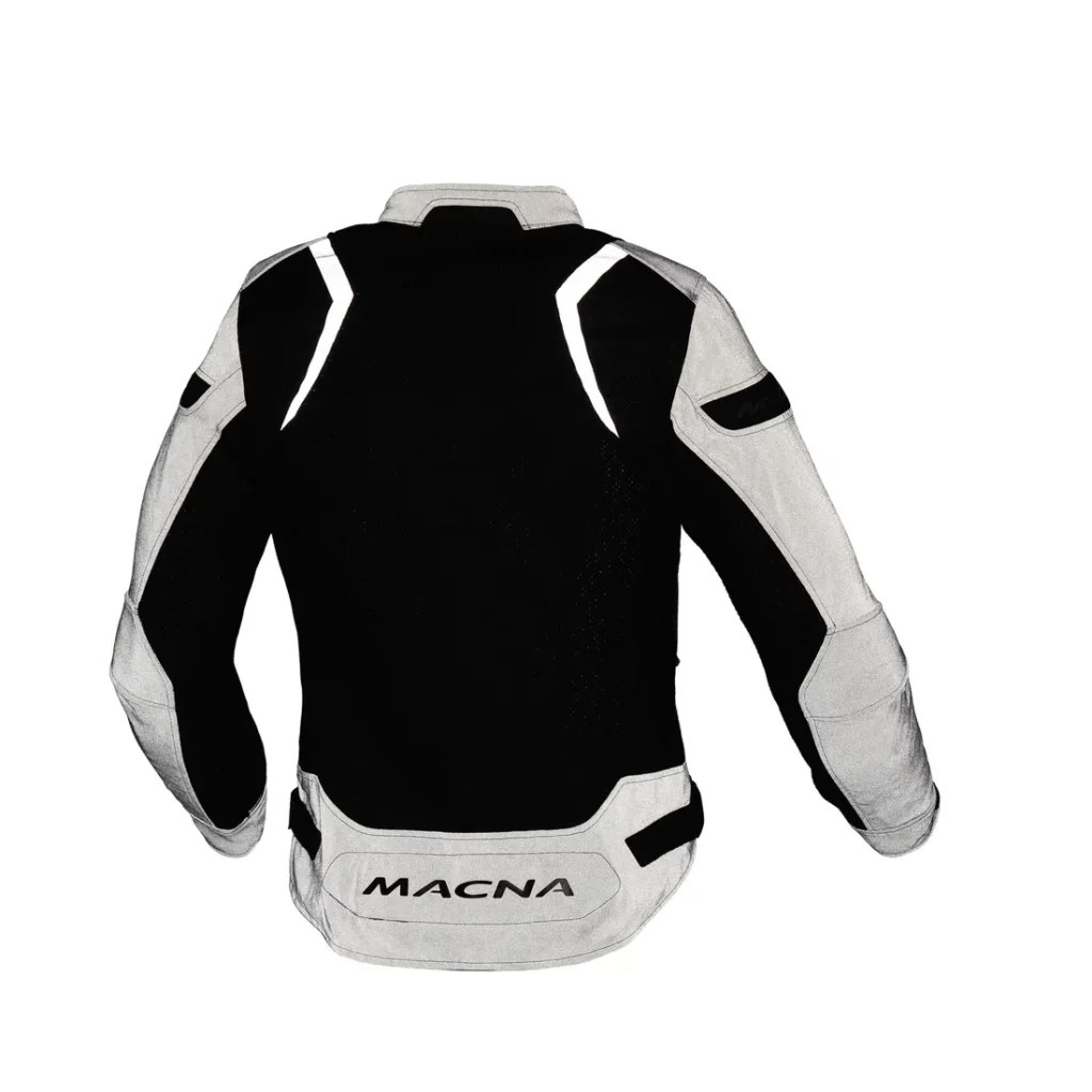Alternative view of MACNA VELOTURA