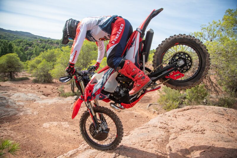 Alternative view of RIEJU MR 300i HARD ENDURO 2027